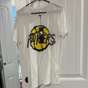 White fakers Graphic T-Shirt nwt